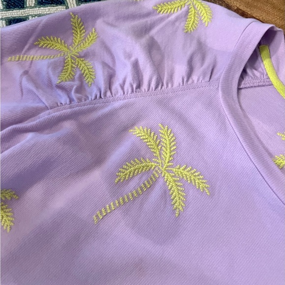 Lilly Pulitzer Women’s lightweight Aldean Sweatshirt, with palm leafs, X-Large - Picture 7 of 8